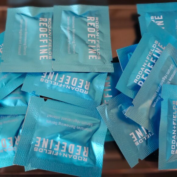 Rodan + Fields REDEFINE Intensive Renewing Serum & Lup Renewing Serum x12 each - Picture 2 of 3